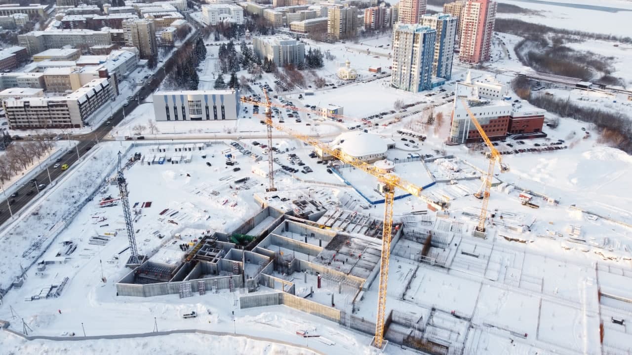 1Посещение строящихся объектов