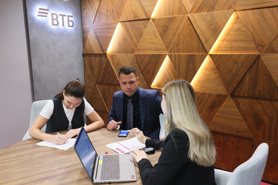 Фото предоставлено Пресс-службой банка ВТБ по СФО 3D3A4529